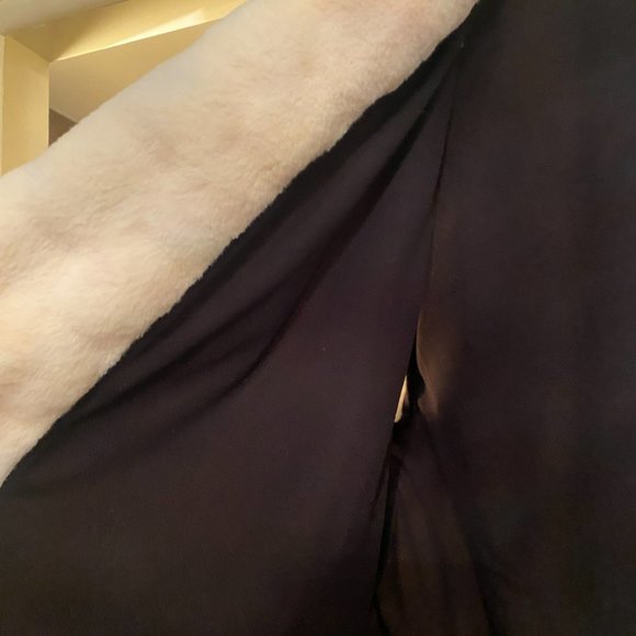 NWT (other) Lucy Women's White Ivory Faux Fur Ivory Vest. Size Large - Picture 5 of 10